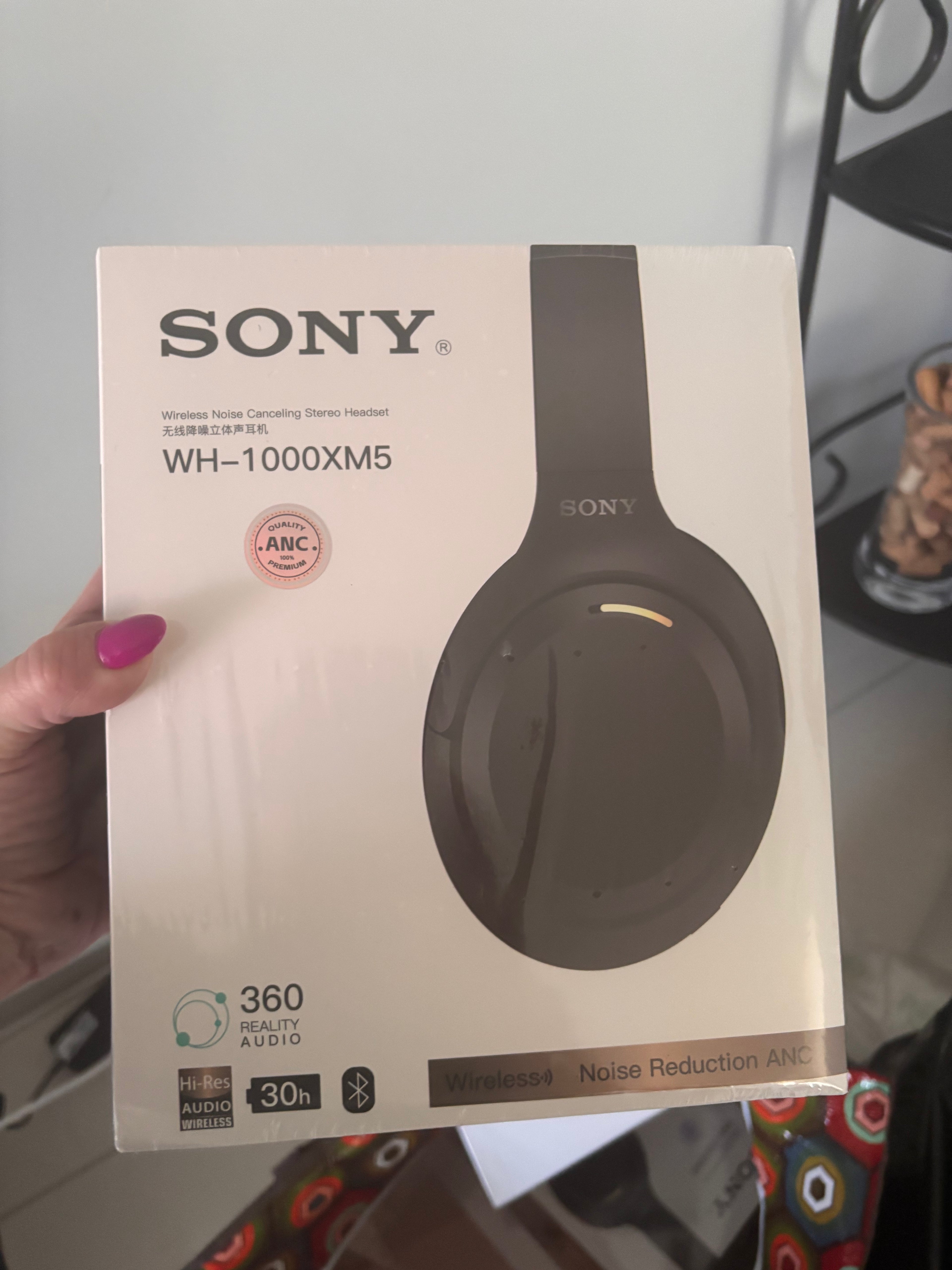 Audifonos inhalambricos Bluetooth Xm5 Led